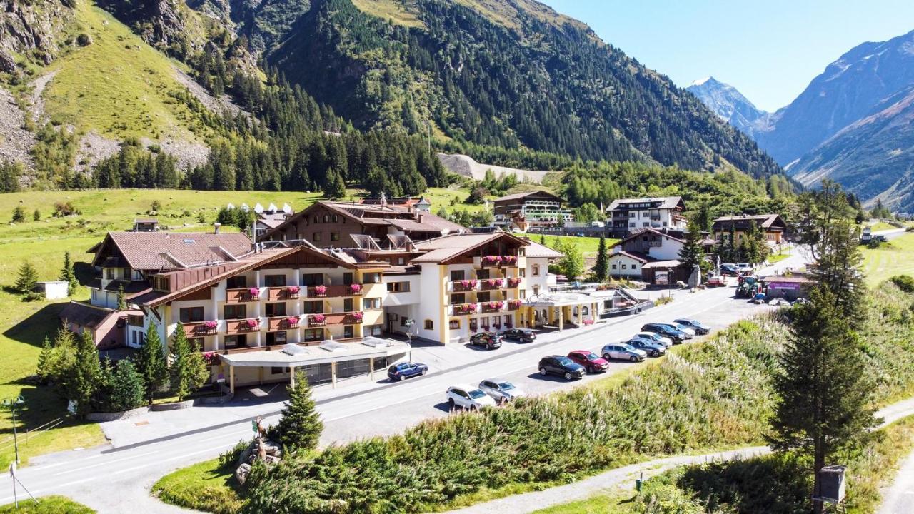 Hotel Gundolf Sankt Leonhard im Pitztal Extérieur photo