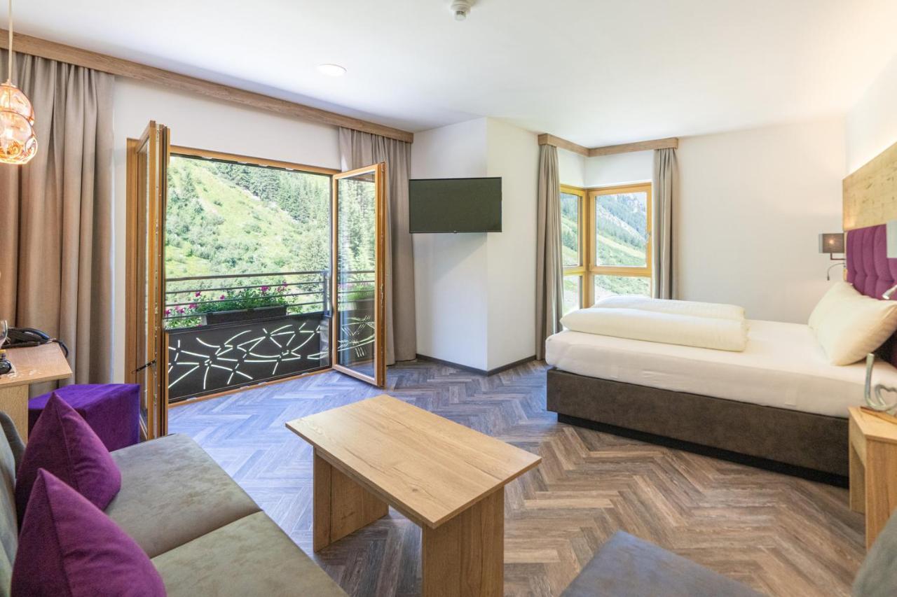 Hotel Gundolf Sankt Leonhard im Pitztal Extérieur photo
