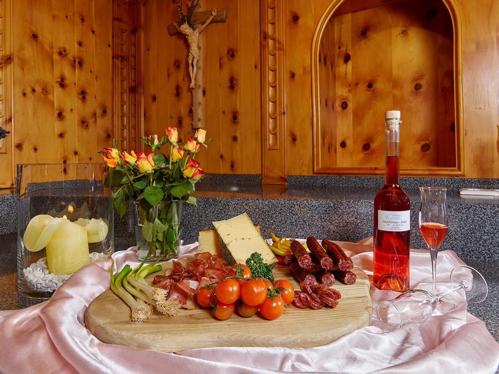 Hotel Gundolf Sankt Leonhard im Pitztal Extérieur photo